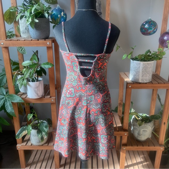 Rebel Sugar Paisley Boho Print Mini Dress/Tunic - Picture 3 of 8